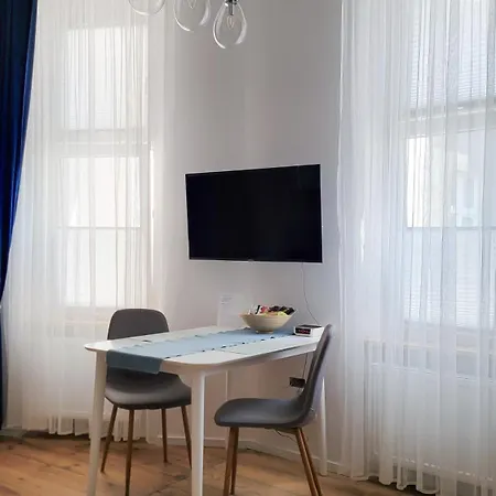 Za Murami Apartman *