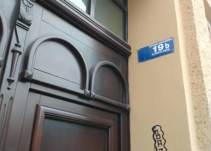 Za Murami Γκλίβιτσε